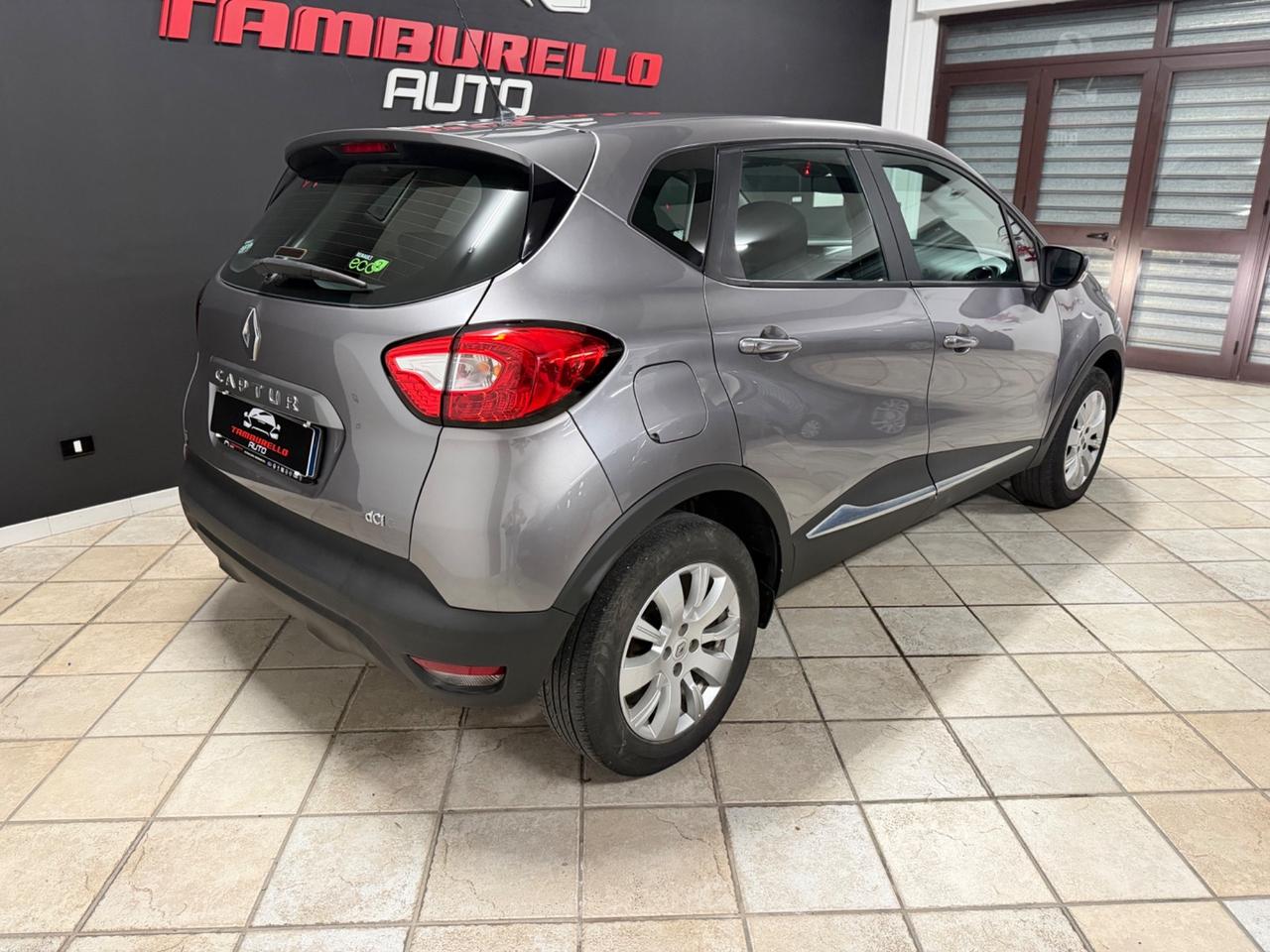 RENAULT Captur 1.5 dCi (90) S&S Live 2014