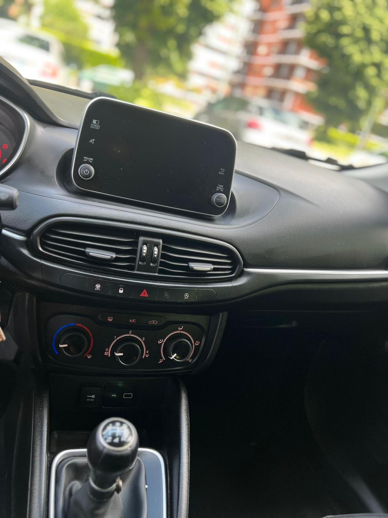 Fiat Tipo 1.3 Mjt S&S SW Essasy Busine