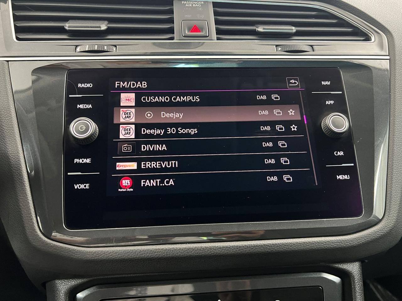VOLKSWAGEN Tiguan II 2021 Tiguan 2.0 tdi Life 150cv dsg