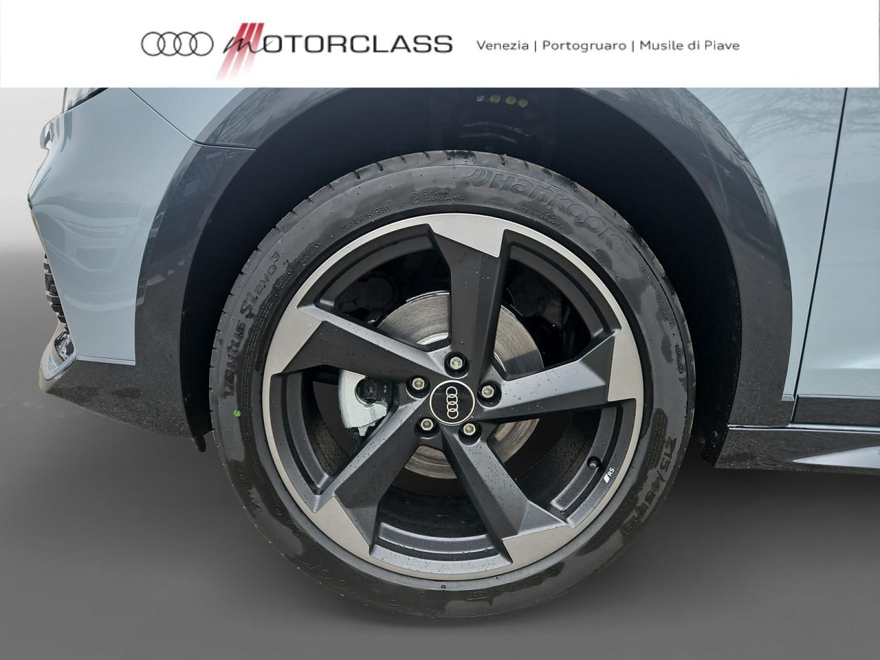 Audi A1 allstreet 30 1.0 tfsi 116cv identity contrast