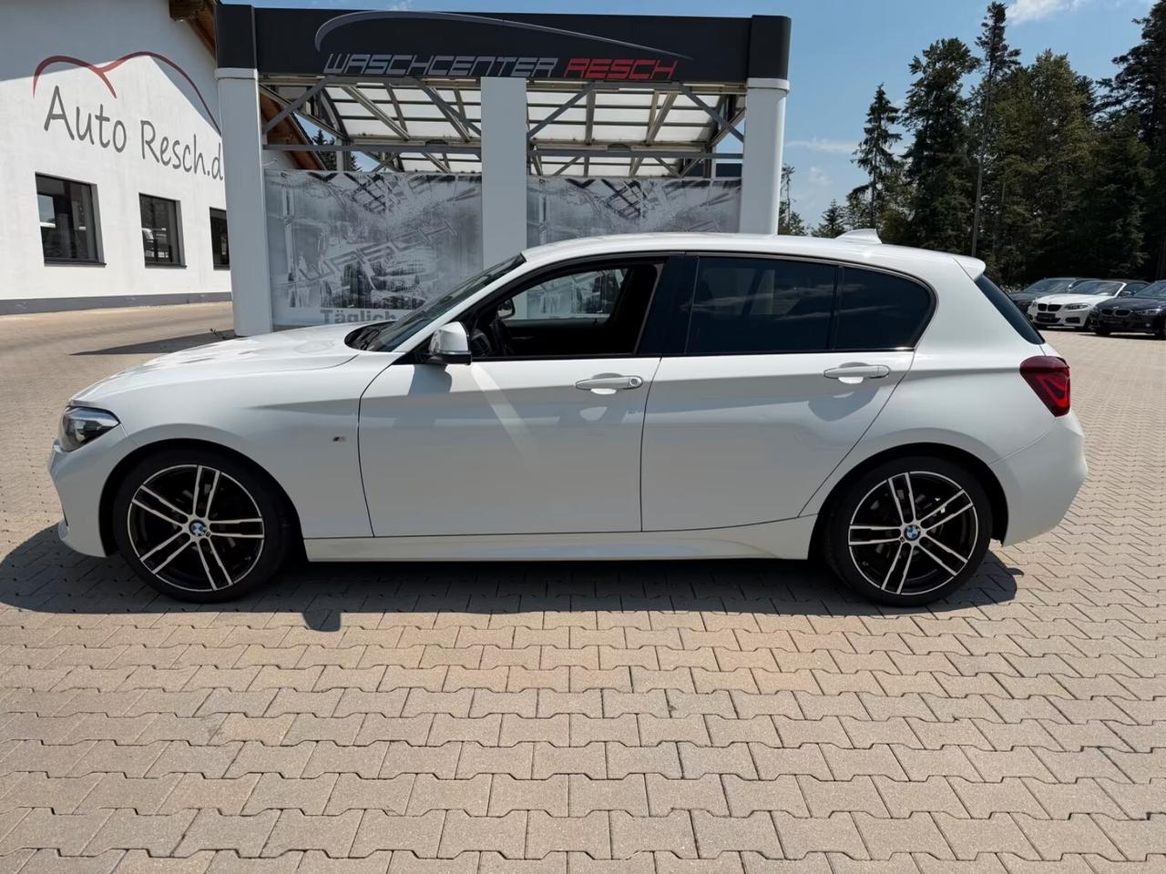 Bmw 118 i 5 porte. Edizione M Sport Shadow