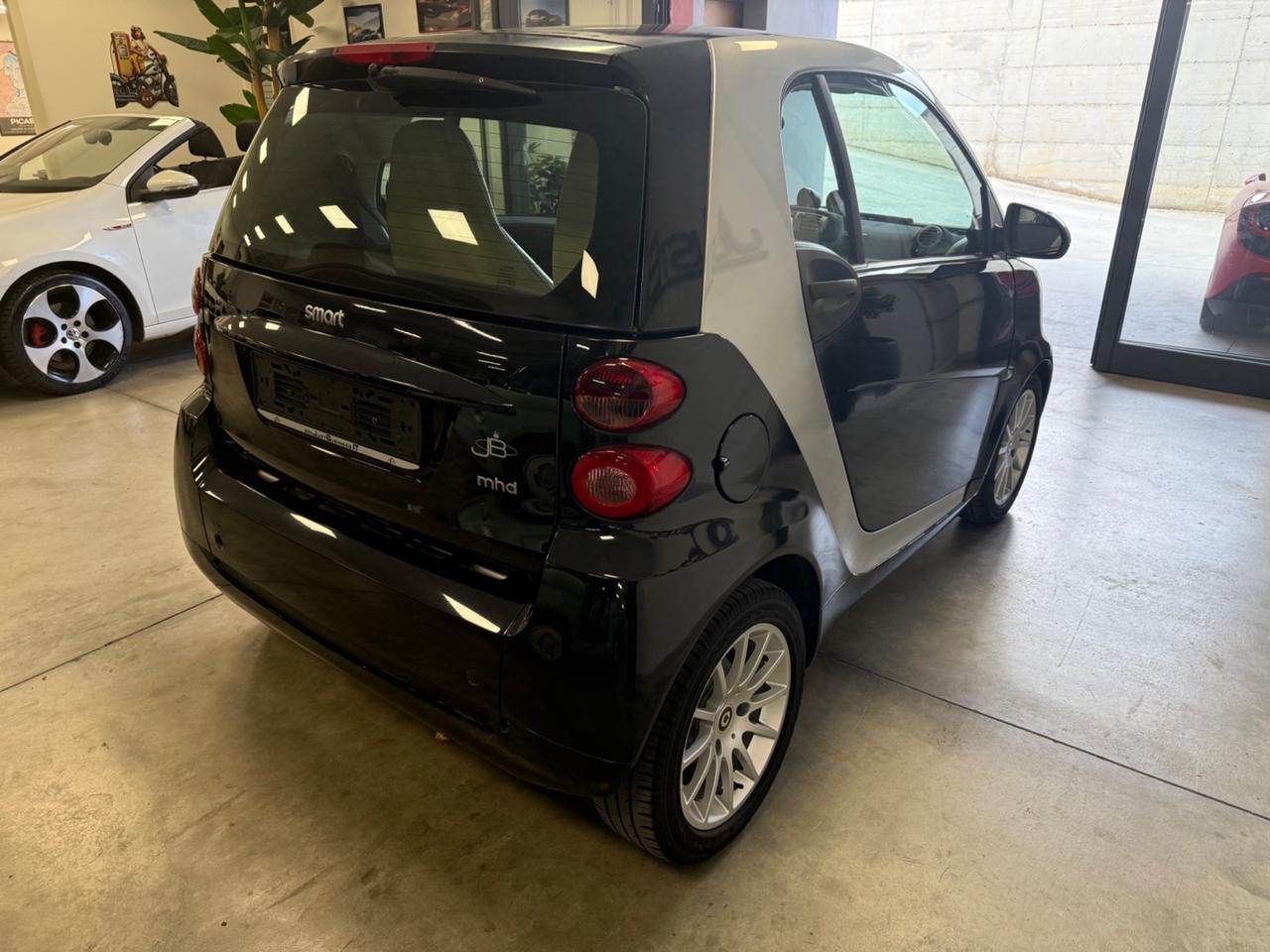 Smart ForTwo 1000 62 kW coupé passion