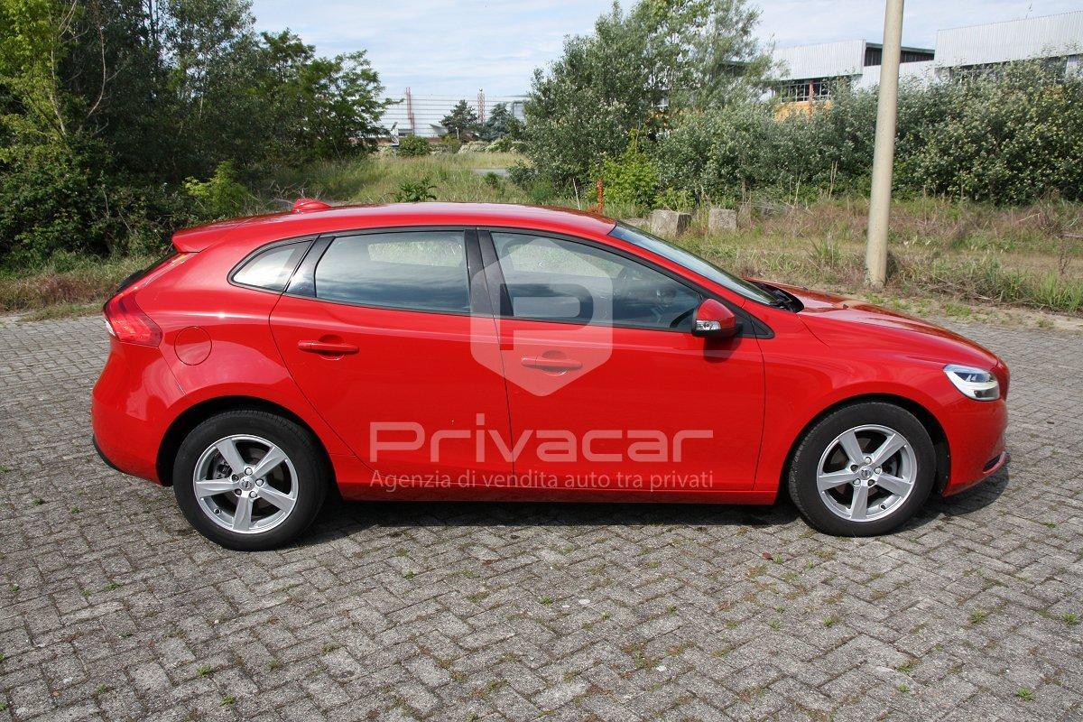 VOLVO V40 D2 Kinetic