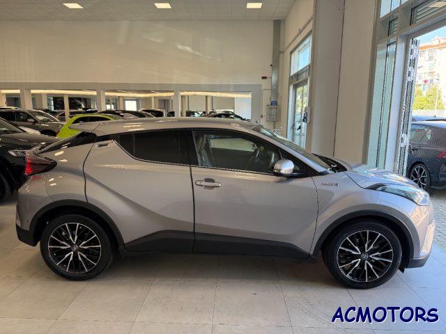 TOYOTA C-HR 1.8 Hybrid E-CVT Lounge
