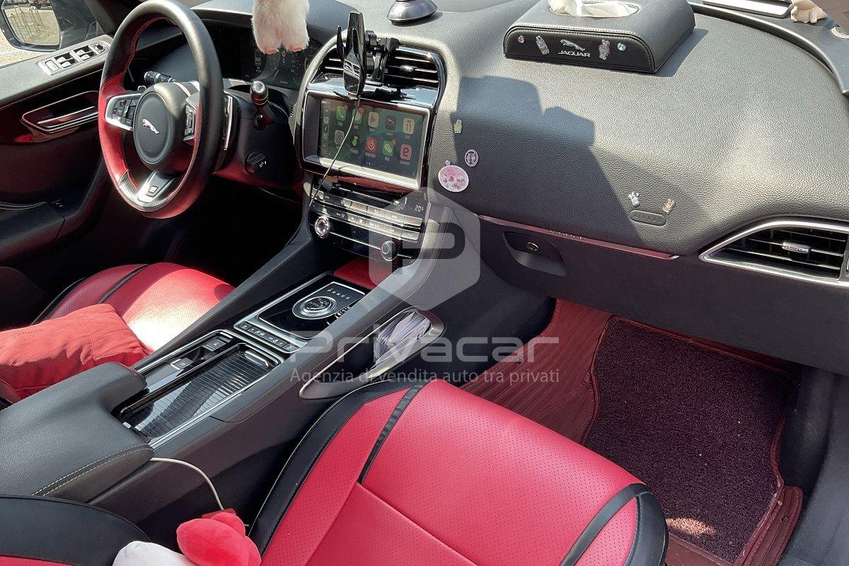 JAGUAR F-Pace 2.0 D 240 CV AWD aut. R-Sport