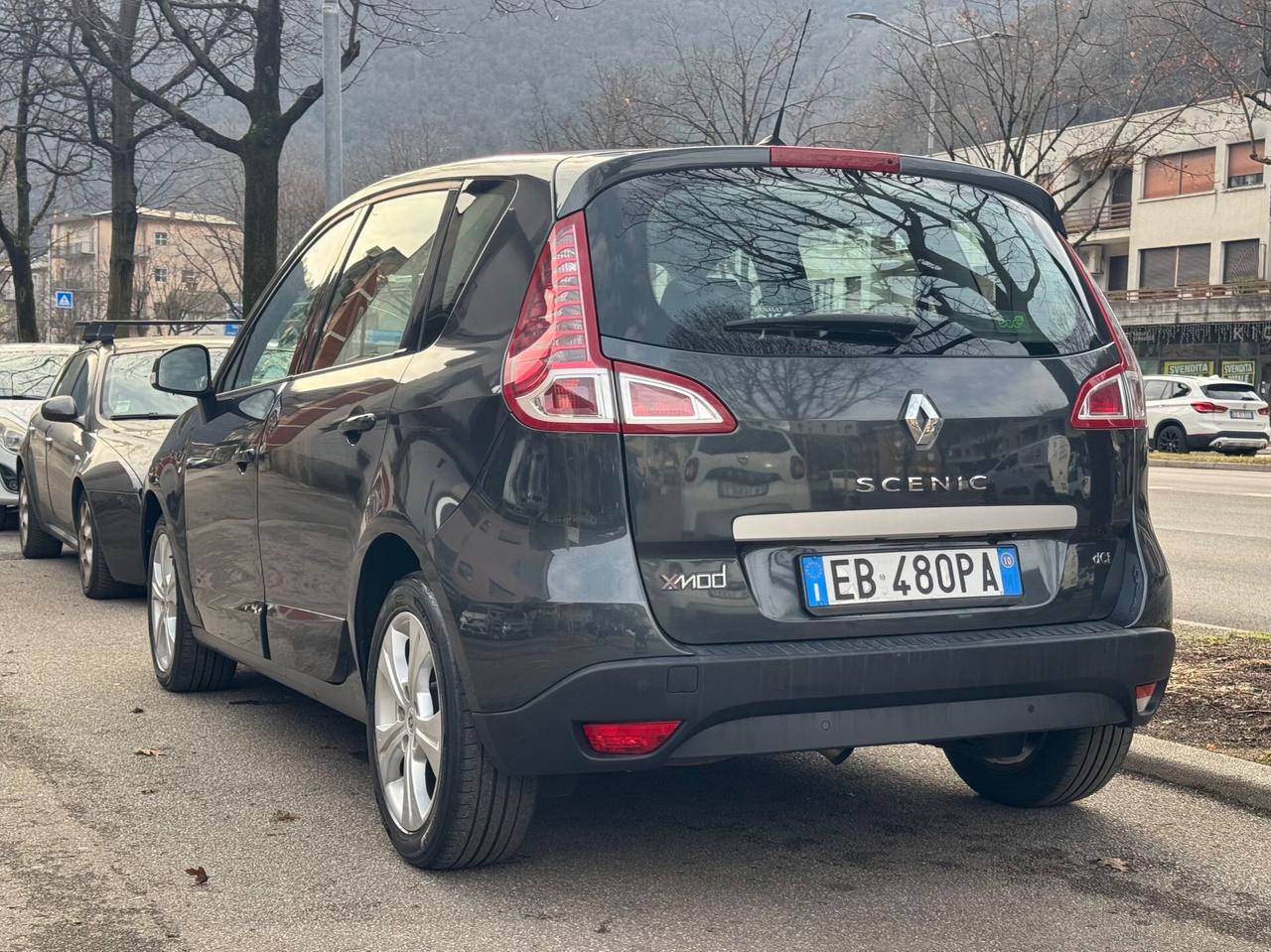 Renault Scenic Scénic X-Mod 1.5 dCi 110CV Luxe NEOPATENTATI - TELECAMERA PER PARCHEGGIO ASSISTITO