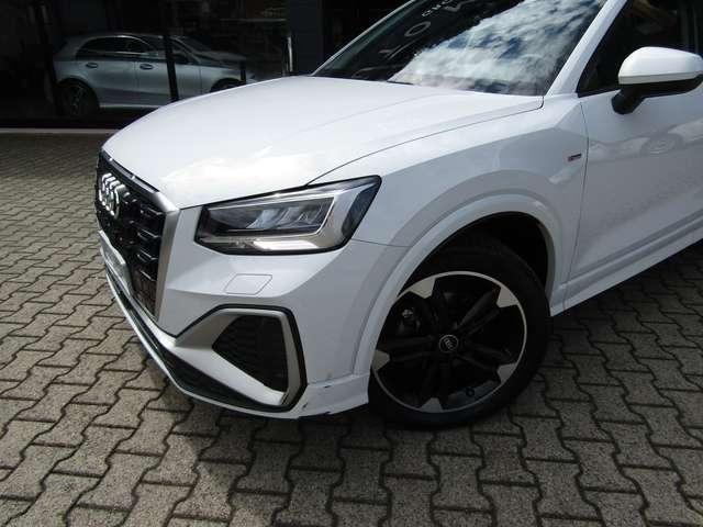 Audi Q2 30 1.0 TFSI 110CV CAMBIO MANUALE,CERCHI 18,CARPLAY