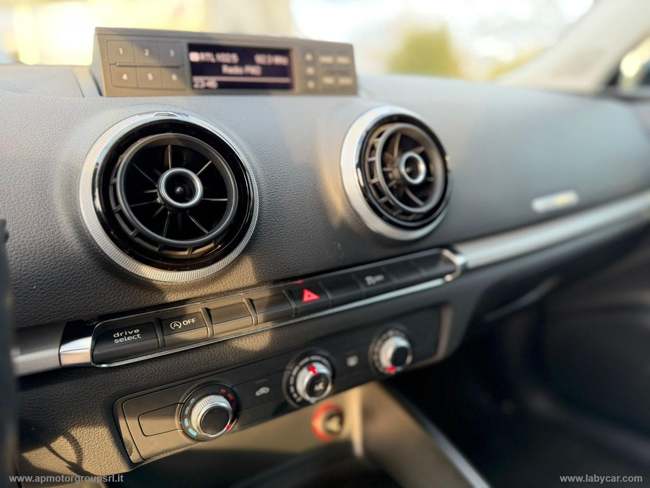 AUDI A3 SPB 1.4 TFSI G-tron AMBIENTE