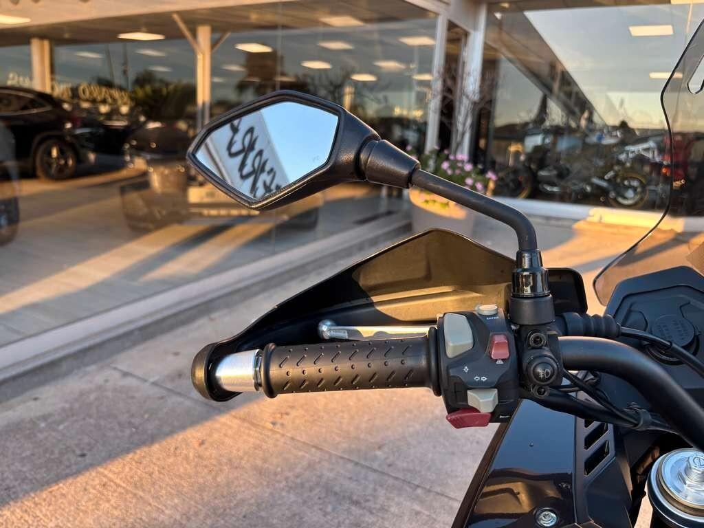Voge Valico 525 DSX ADV 2023/KM 10.000 Tua a solo 41 Euro al mese