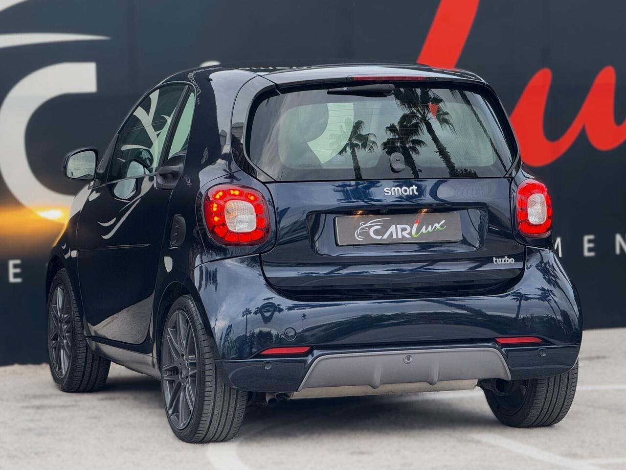 Smart forTwo 0.9 T Parisblue BRABUS Style 90CV