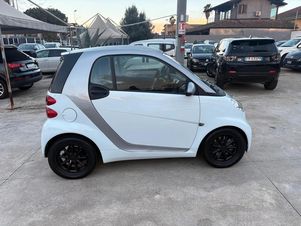 Smart ForTwo 1000 45 kW MHD coupé pure