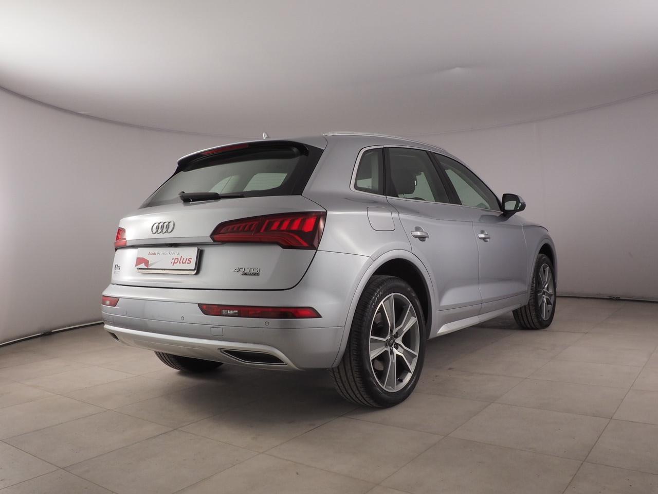 AUDI Q5 II 2017 - Q5 40 2.0 tdi Business quattro 190cv s-tronic