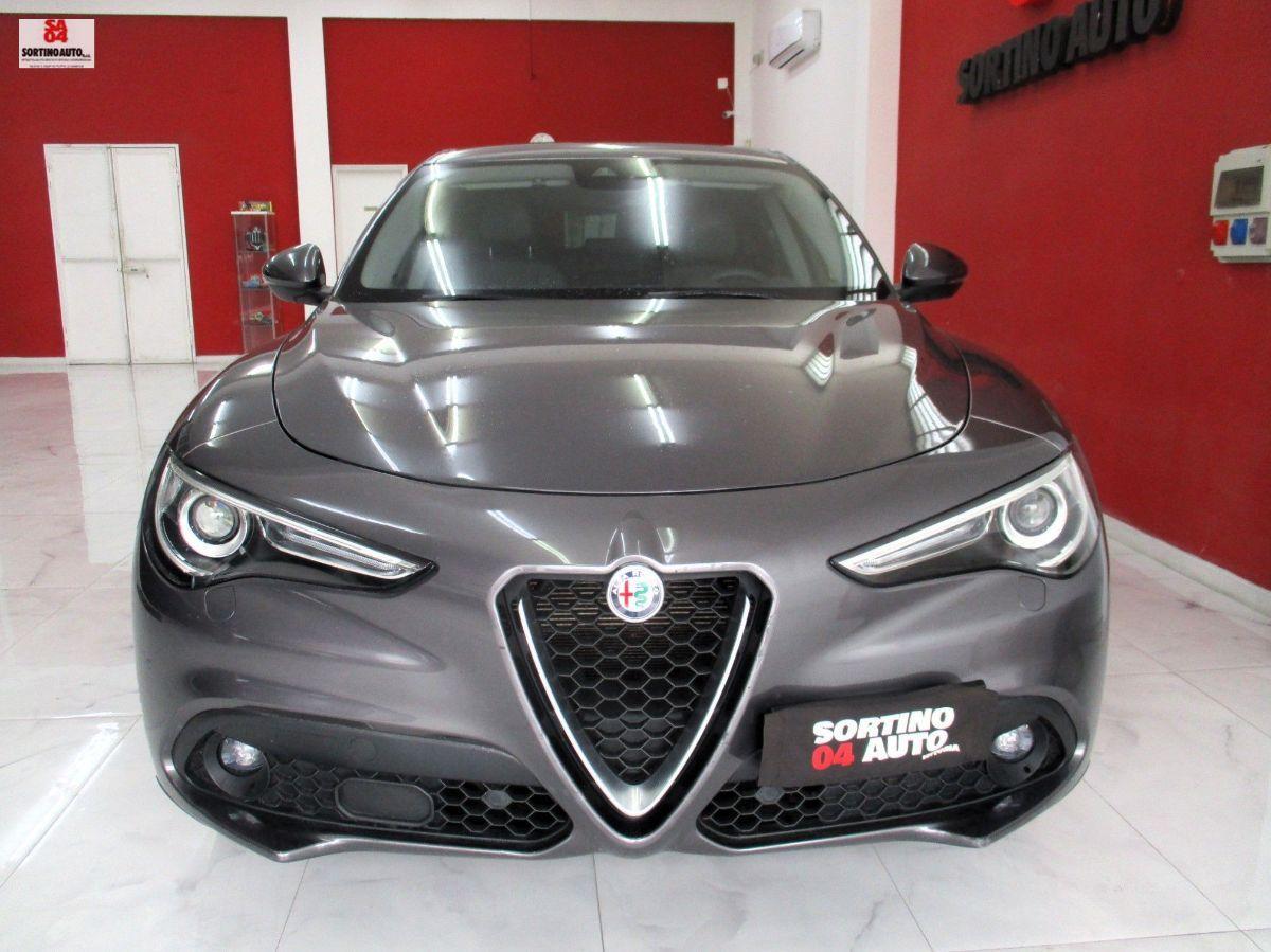 A.R.Stelvio 2.2 T.diesel 210cv AT8 Q4 Exec.-2019