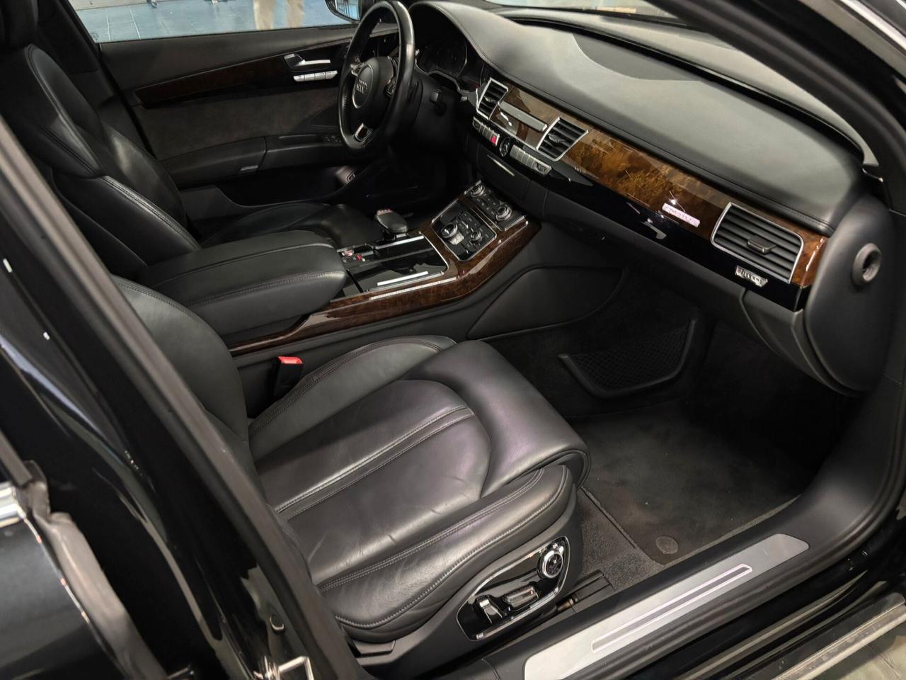 Audi A8 3.0 TDI 258 CV clean diesel quattro tiptronic