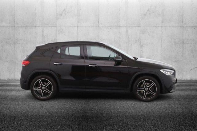 MERCEDES-BENZ GLA 200 d Automatic 4Matic Premium