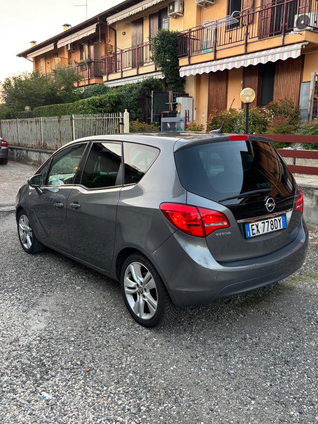 Opel Meriva 1.4 Turbo 120CV GPL Tech Design Edition