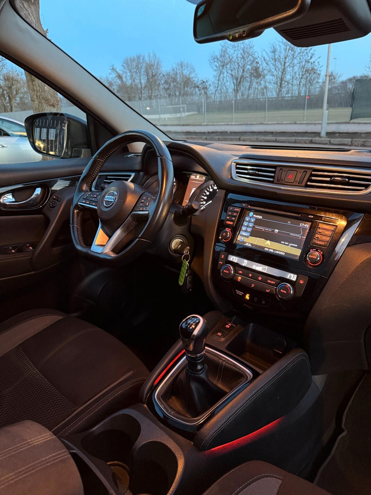 Nissan Qashqai 1.5 dCi N-Connecta