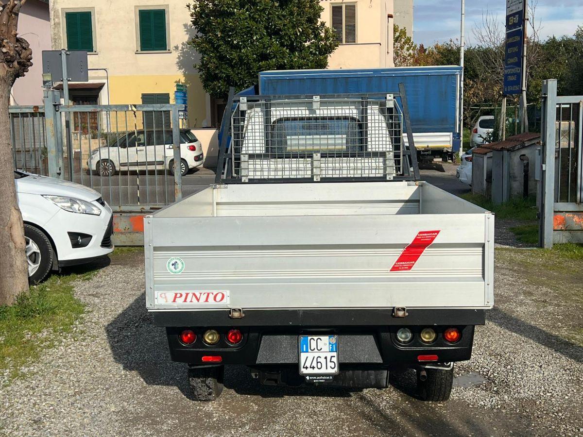 Piaggio QUARGO 690 vers. lo PINTO