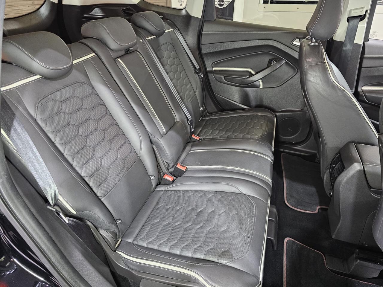 Ford Kuga Vignale 2.0 TDCI 180 CV Powershift