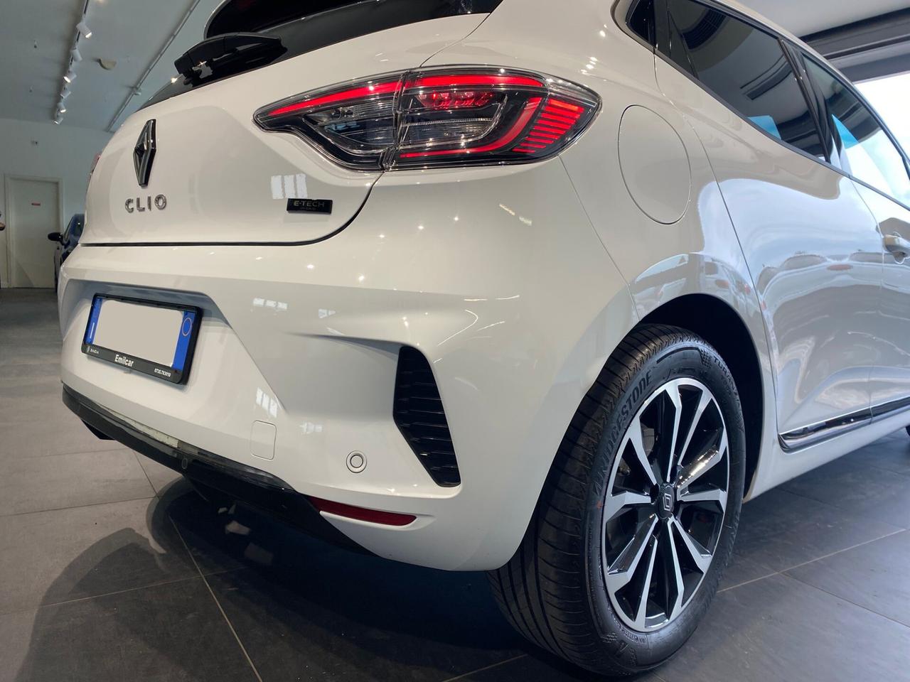 Renault Clio Full Hybrid E-Tech 145 CV 5 porte Techno