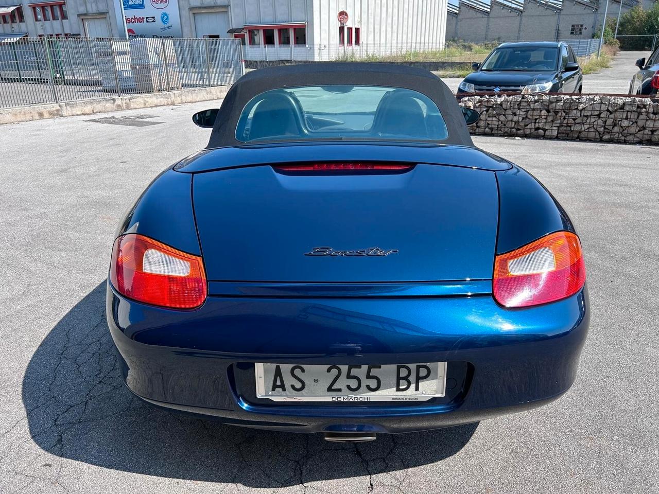 Porsche Boxster 2.5i 24V cat