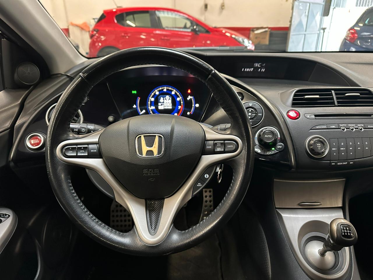 Honda Civic 1.8 i-VTEC 5p. Comfort