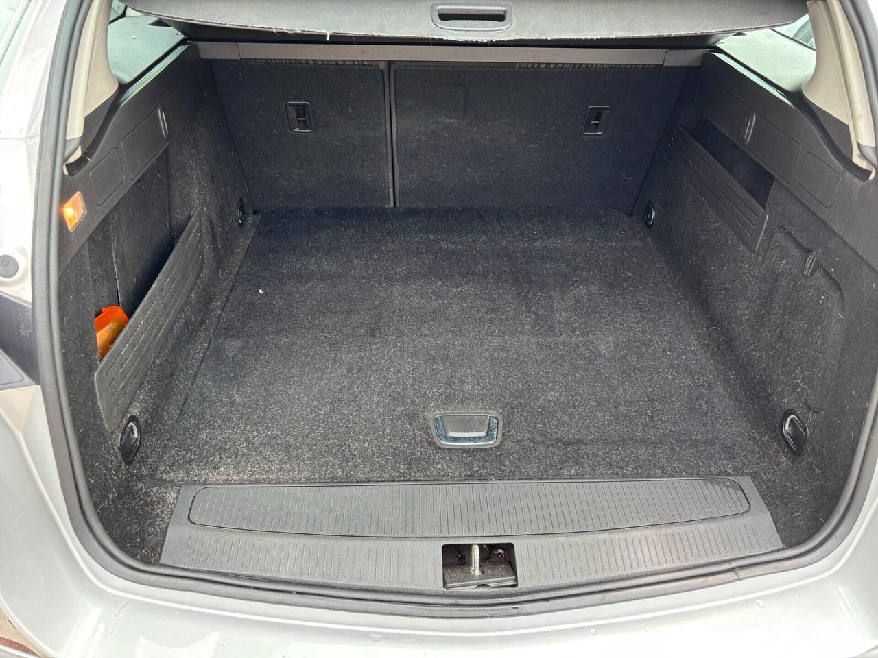 Opel Astra 1.4 100CV Sports Tourer Cosmo ok Neopatentati