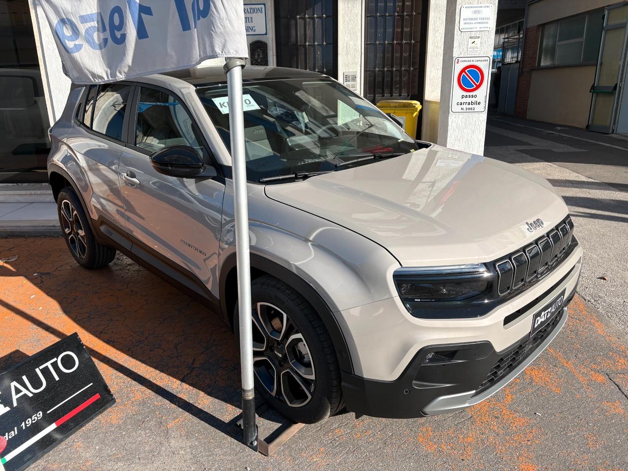 Jeep Avenger 1.2 Turbo 100 CV MHEV Summit