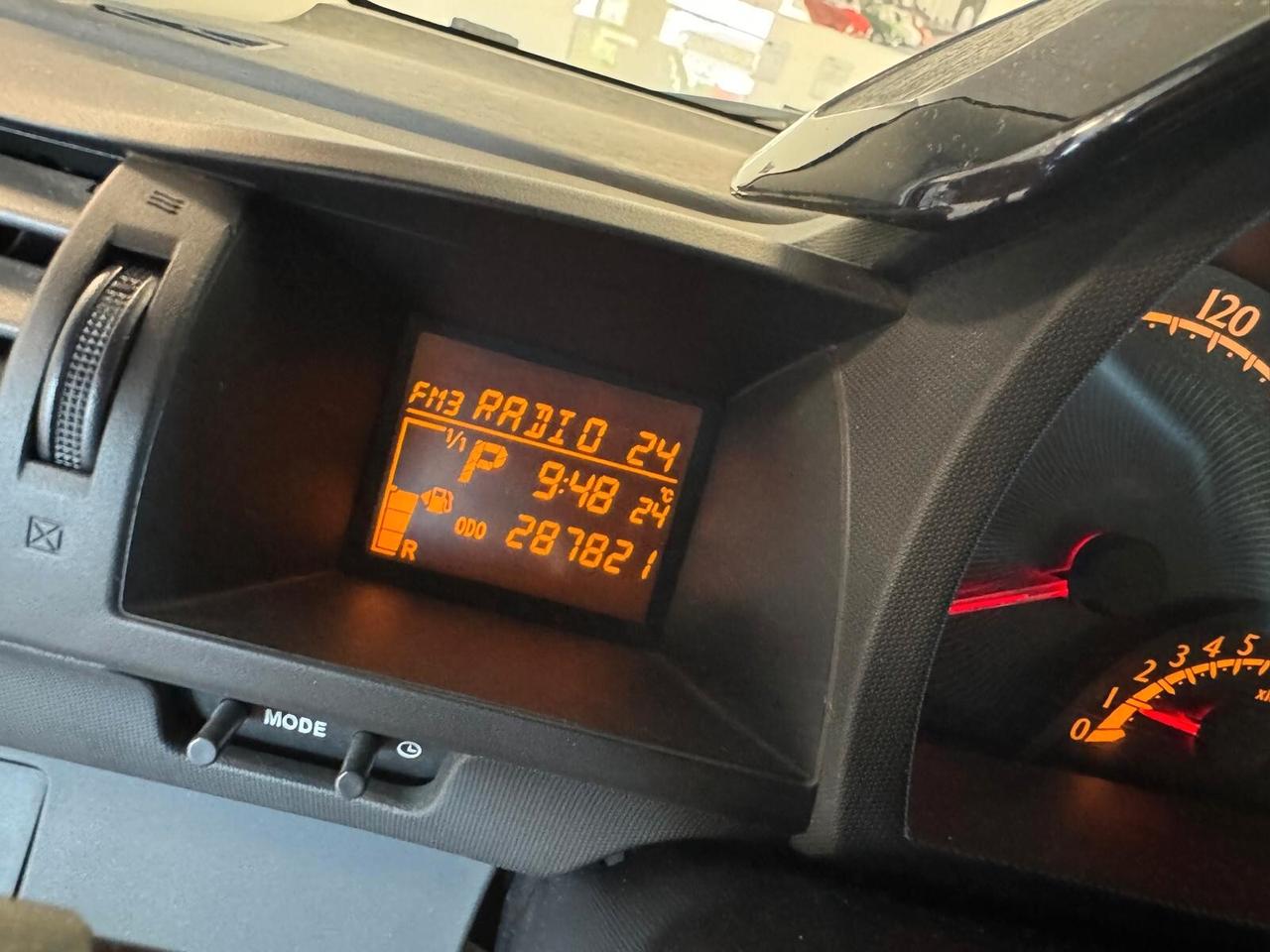 Toyota iQ 1.0 BENZ 68CV AUTOMATICA 2011