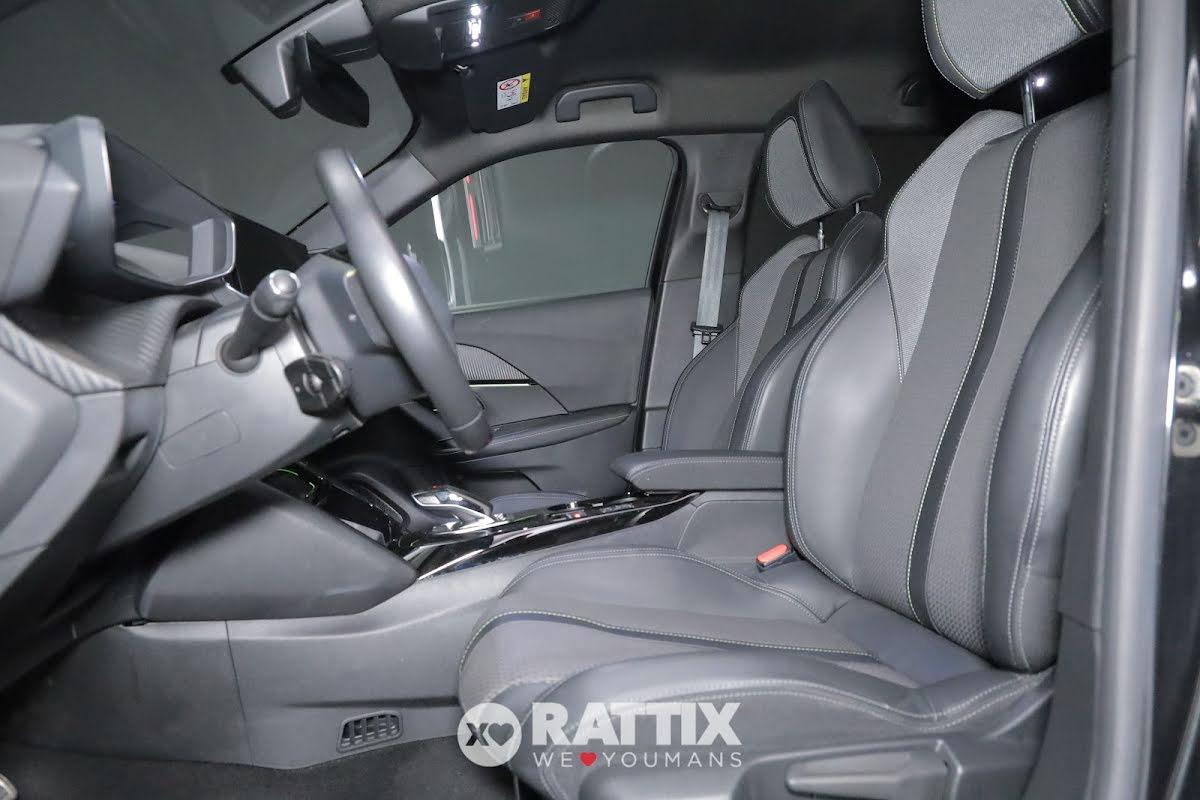 Peugeot e-2008 motore elettrico 100kW GT