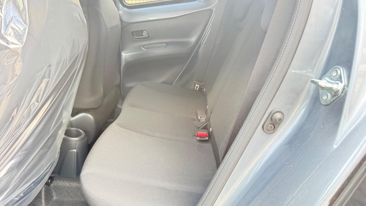 Toyota Aygo X 1.0 VVT-i 72 CV 5 porte Lounge Air S-CVT LED NAVI KAMERA PDC CAR PLAY CERCHI 16 BLUETOOTH