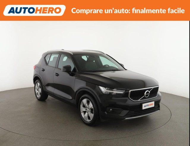 VOLVO XC40 D3 AWD Geartronic Momentum Pro