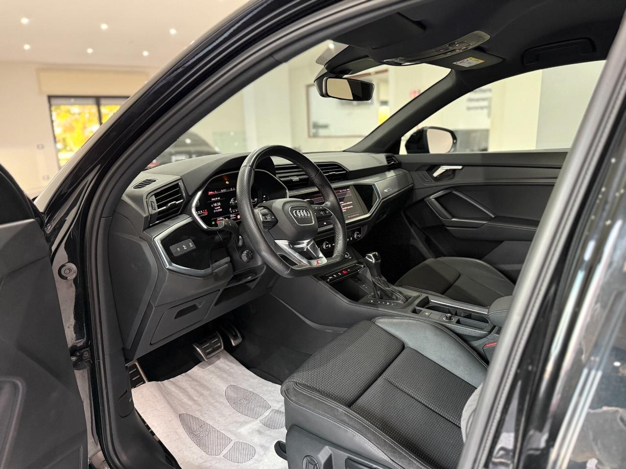 Audi Q3 35 TFSI S tronic line edition