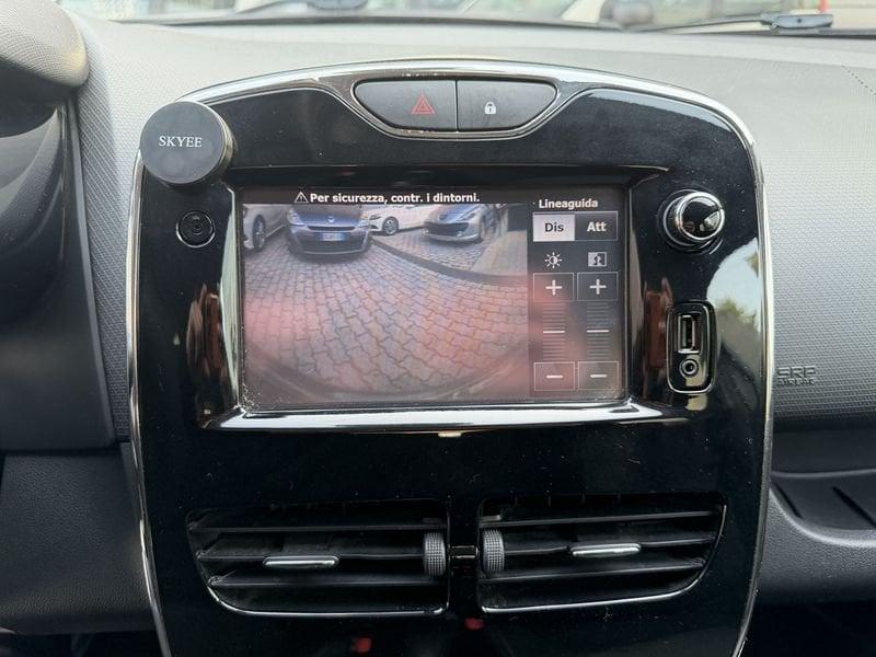 Renault Clio Clio 5p 1.2 Costume National DUEL 75cv FULL OPTIONAL