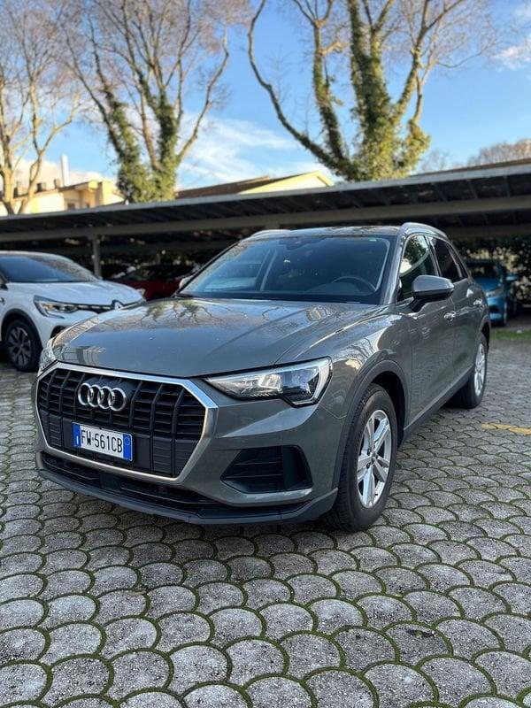 Audi Q3 2.0 35 TDI Business Advanced S Tronic