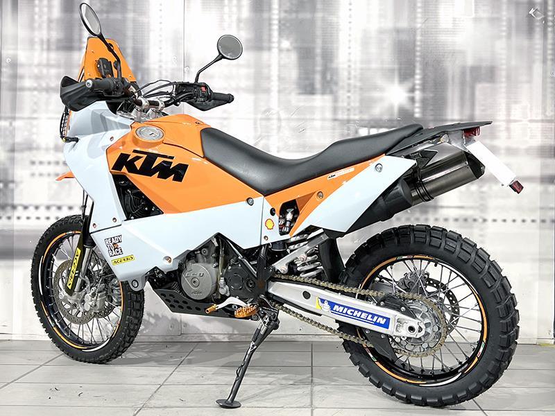 KTM 950 Adventure