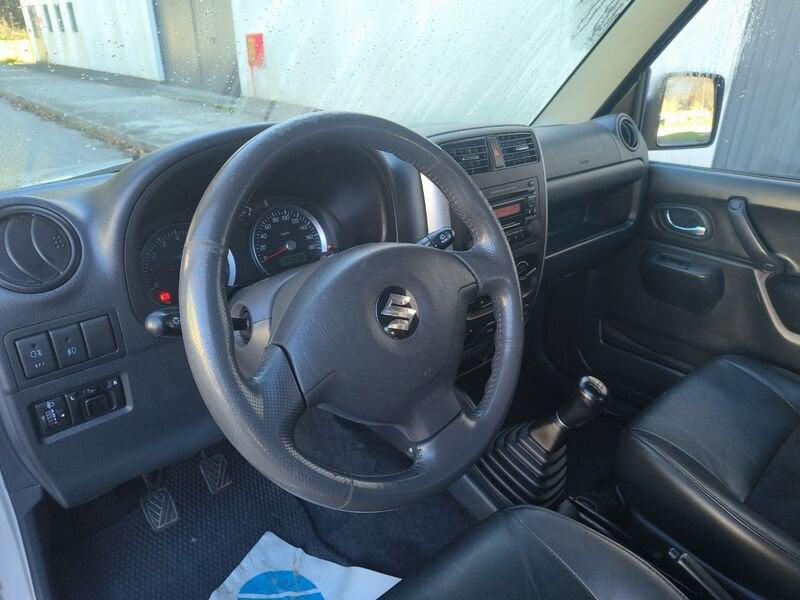 Suzuki Jimny Jimny 1.3i 16V cat 4WD JLX