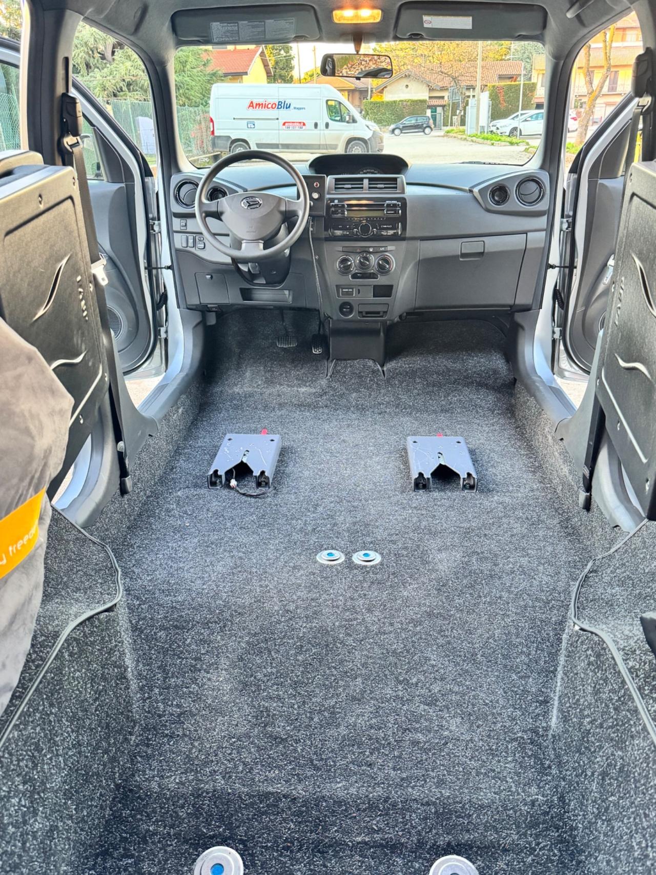 Daihatsu Materia trasporto e guida Disabili