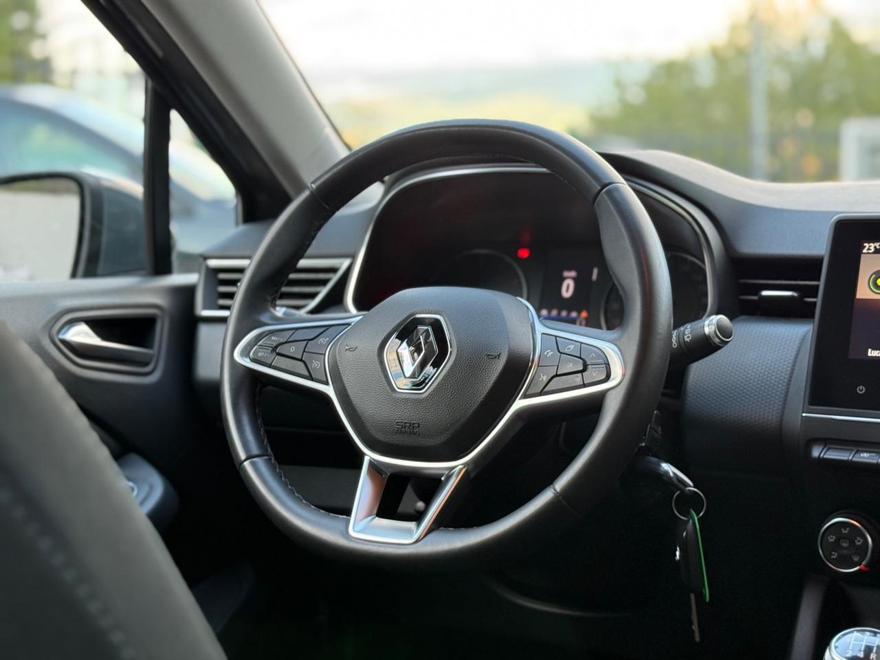 Renault Clio TCe 100 CV 5 porte Intens
