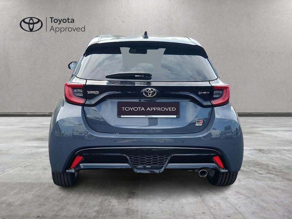 Toyota Yaris 1.5h 130 GR Sport
