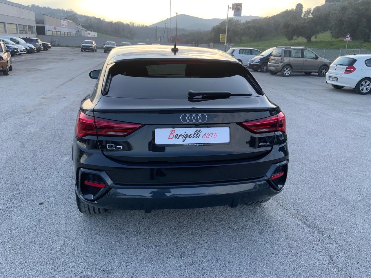 Audi Q3 35 TDI quattro S tronic Business Advanced