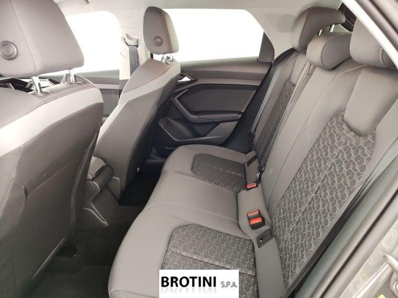 Audi A1 Sportback Allstreet 35 TSI S Tronic Identity Contrast