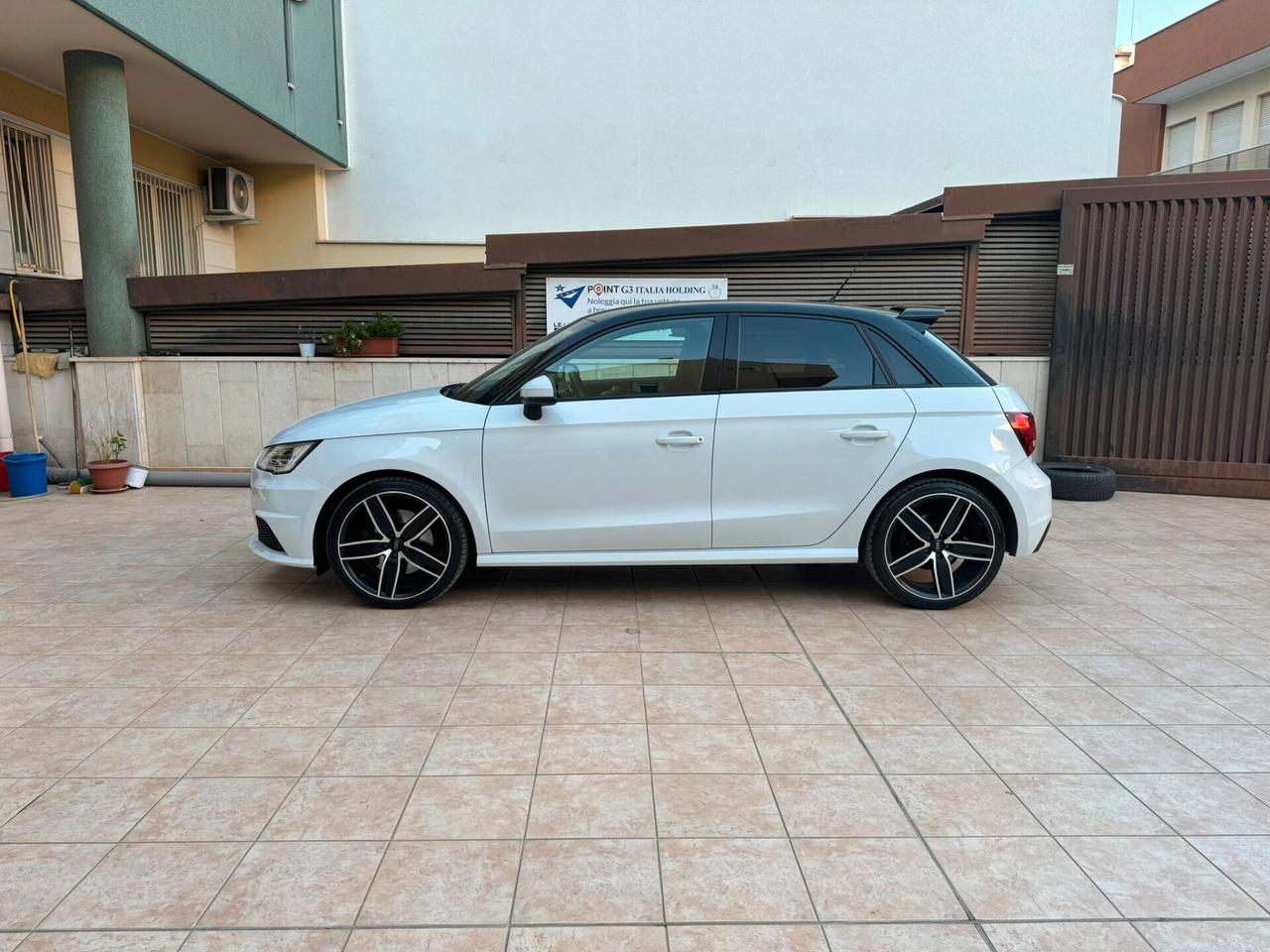 Audi A1 S1 SPB 2.0 TFSI quattro