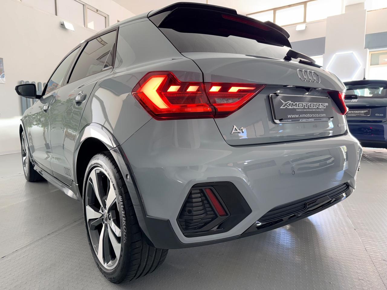 Audi A1 allstreet 30 TFSI S tronic Identity Contrast 110cv