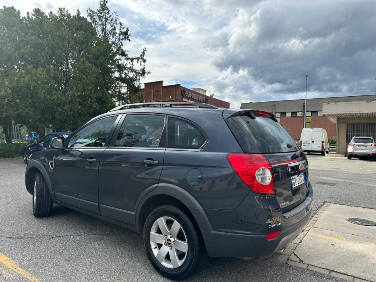 Chevrolet Captiva 2.4 LT GPL fino 2030 pochi km 7 posti