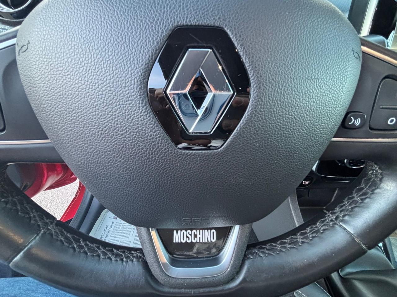 Renault Clio dCi 8V 90 CV 5 porte Moschino Intens