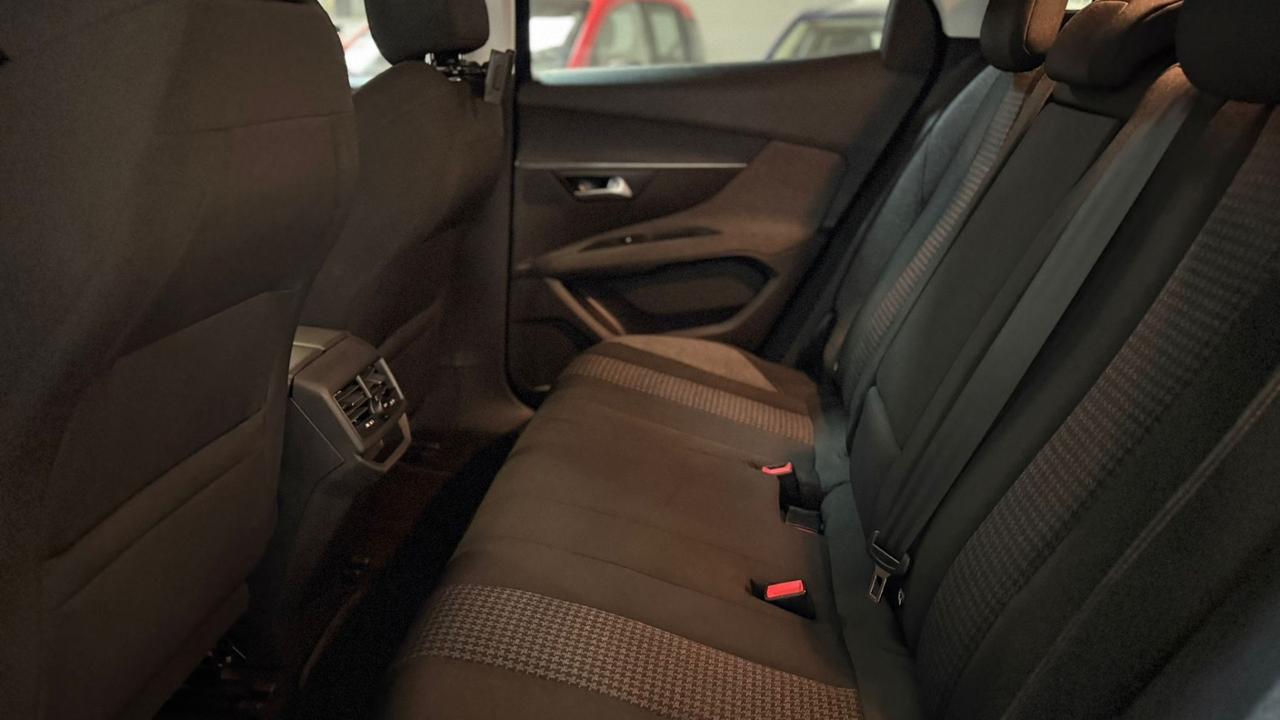 Peugeot 3008 BlueHDi 130 S&S EAT8 GT