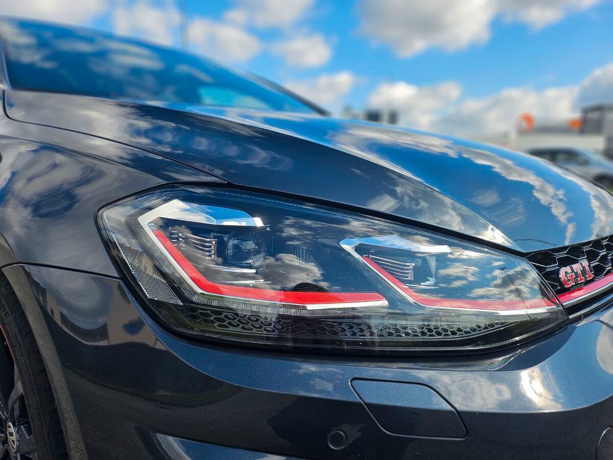 Volkswagen Golf 2.0 tsi Gti Performance 245cv dsg