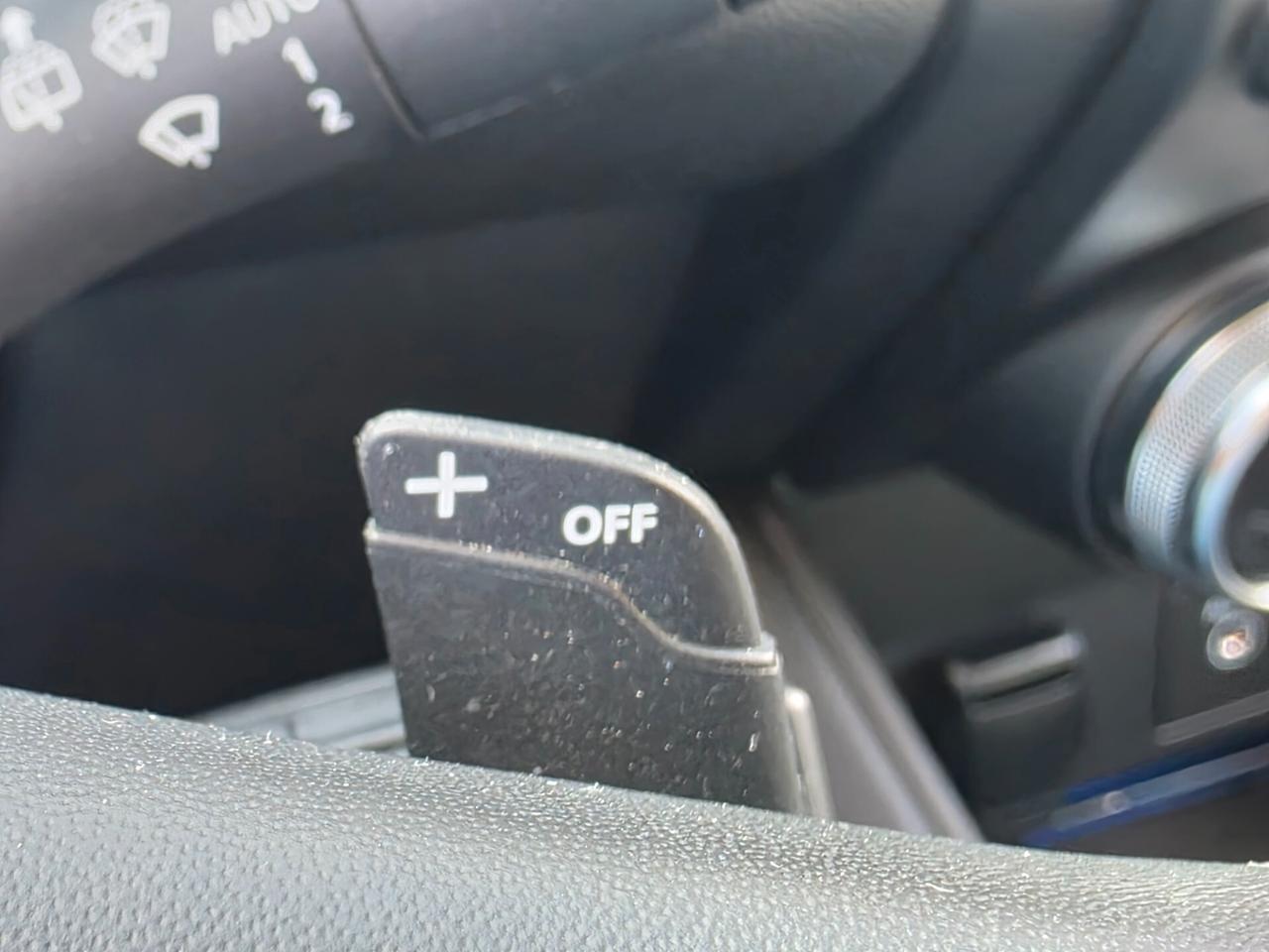 Renault Captur Blue dCi 115 CV EDC Initiale Paris