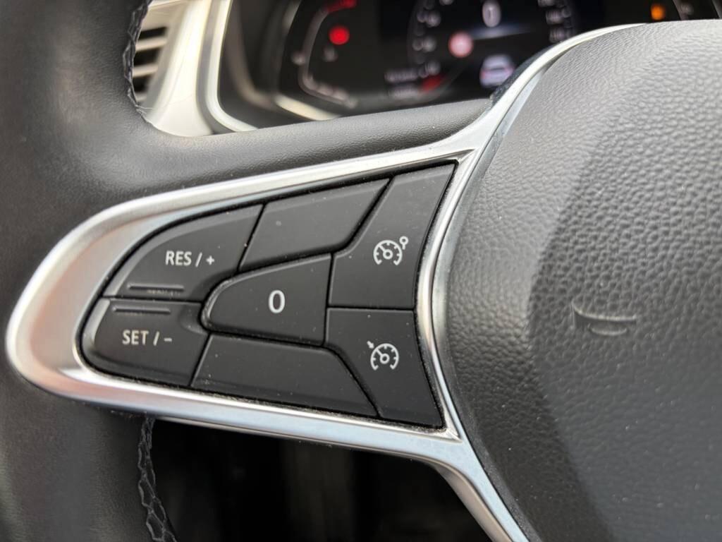 Renault Captur Mild Hybrid 140 CV Intens